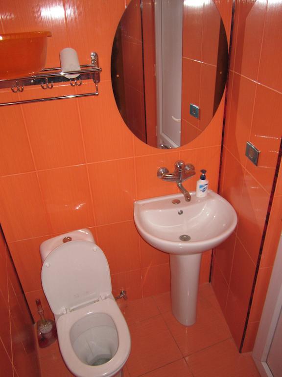 Guesthouse 97 In Batumi Zimmer foto